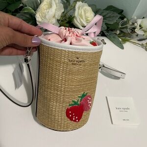 Kate Spade Picnic in the park cylinder crossbody